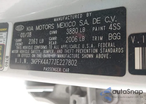 2018 Kia Forte Lx z USA, uszkodzony, nr VIN 3KPFK4A77JE227802